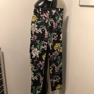 H&M flower pants never worn